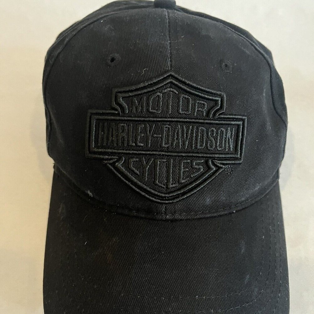 Harley-Davidson Strapback Hat Cap Black On Black OSFA Lightly Distressed Patina